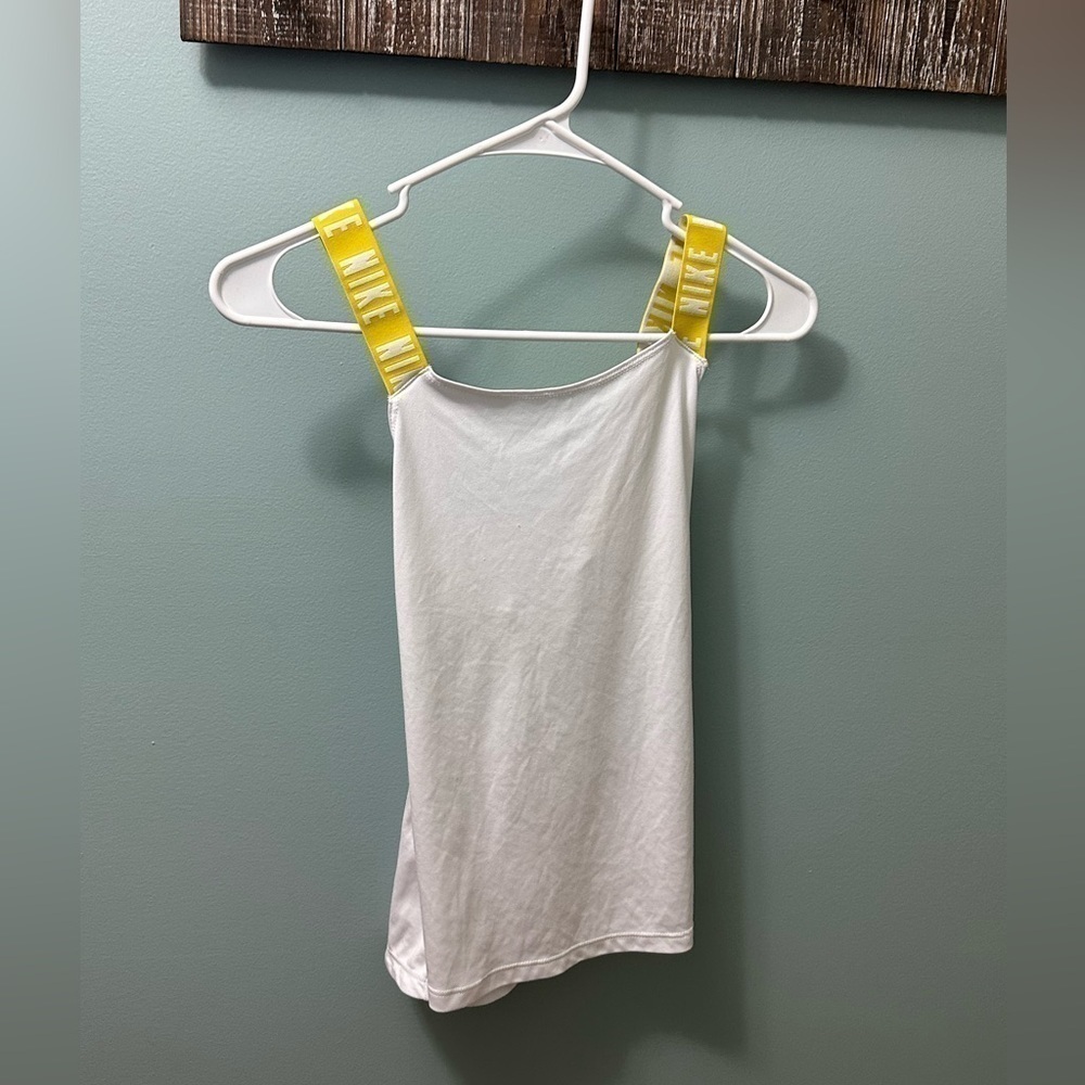 Girls Nike Dri-Fit Tank size large yellow/white